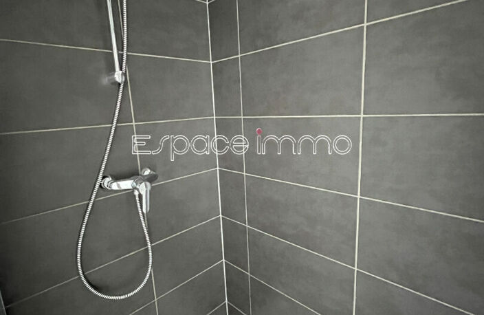 APPARTEMENT T2 - 44m² -  GRANDE TERRASSE 19M² - MAROMME - DISPOSITIF PINEL — photo 5
