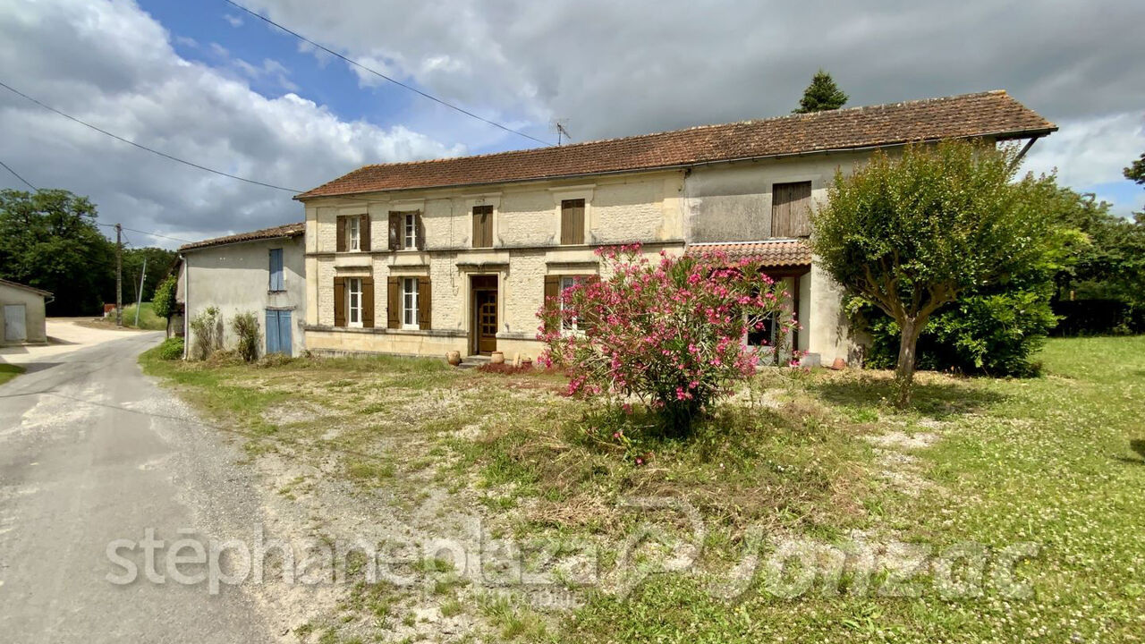 maison 5 pièces 123 m2 à vendre à Jonzac (17500)