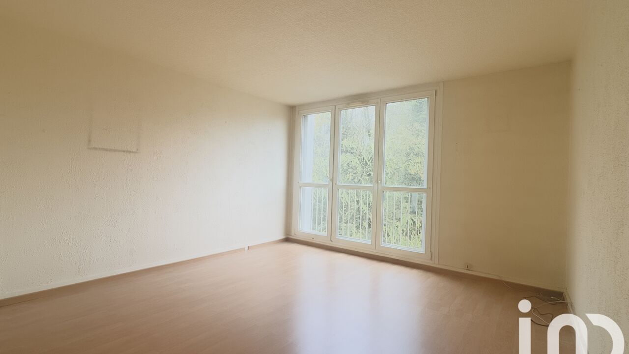 appartement 3 pièces 66 m2 à vendre à Yerres (91330)