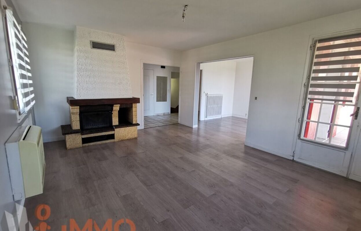 maison 10 pièces 274 m2 à vendre à Janneyrias (38280)