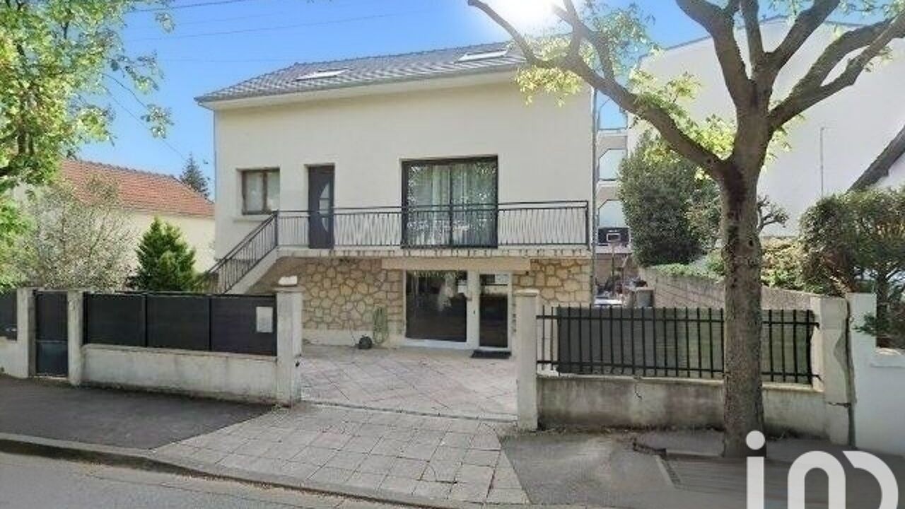 maison 7 pièces 166 m2 à vendre à Montfermeil (93370)