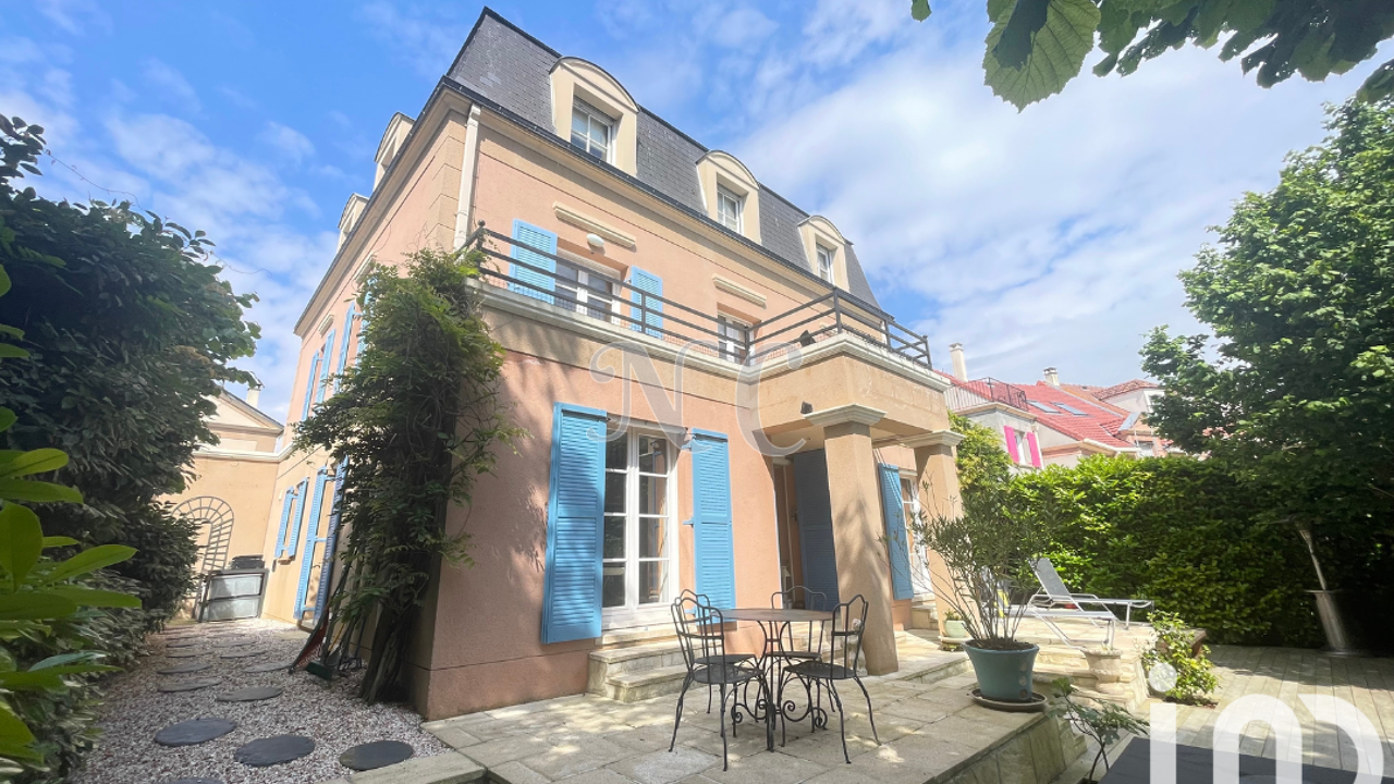 maison 8 pièces 213 m2 à vendre à Cergy (95000)