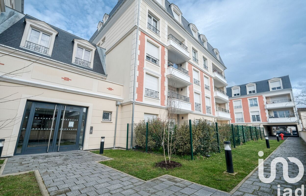 appartement 2 pièces 54 m2 à vendre à Gagny (93220)