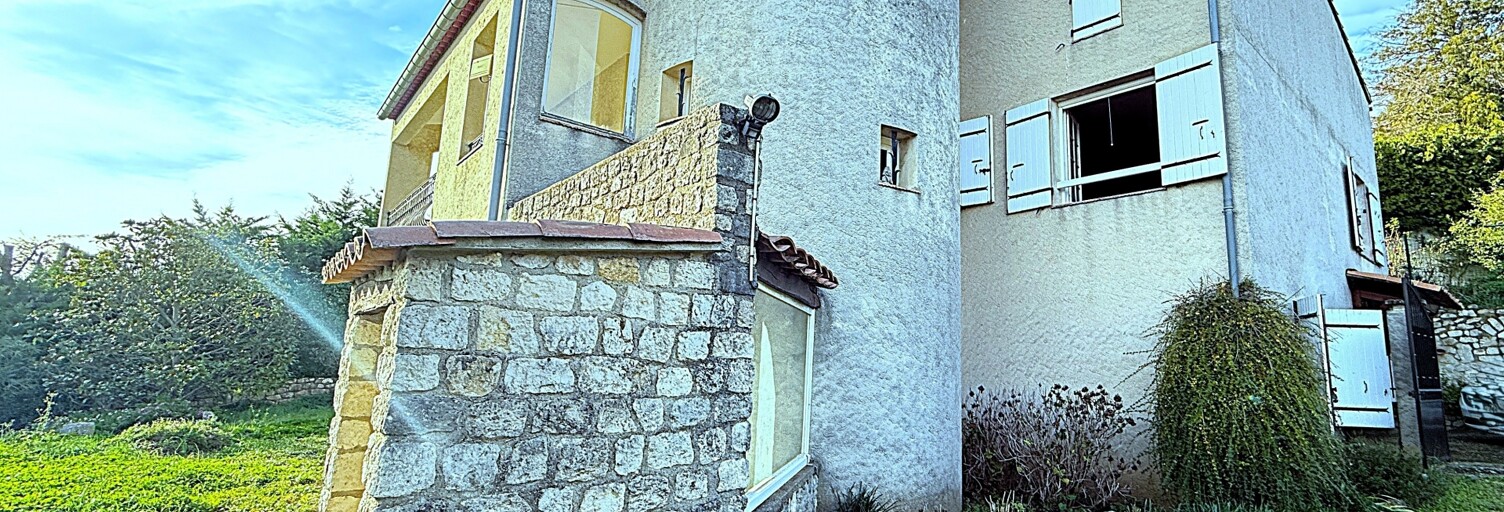 Maison 10 Pièces 240 m² à vendre à La Garde-Adhémar (26700)