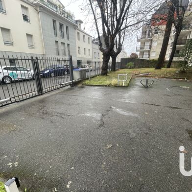 Garage  16000 €