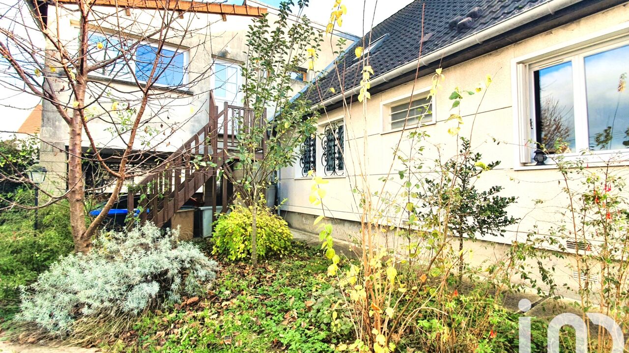 maison 9 pièces 200 m2 à vendre à Quincy-Voisins (77860)