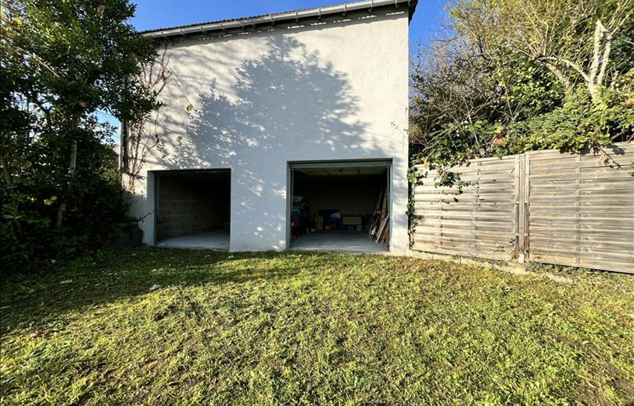 garage  pièces  m2 à vendre à Guéret (23000)