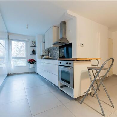 Appartement 3 pièces 213065 €