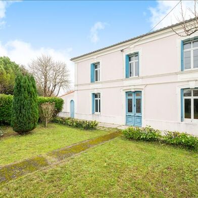 Maison 7 pièces 182 m²