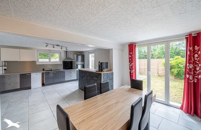 Vente maison 5 pièces 125 m² Beautiran (33640) — photo 2