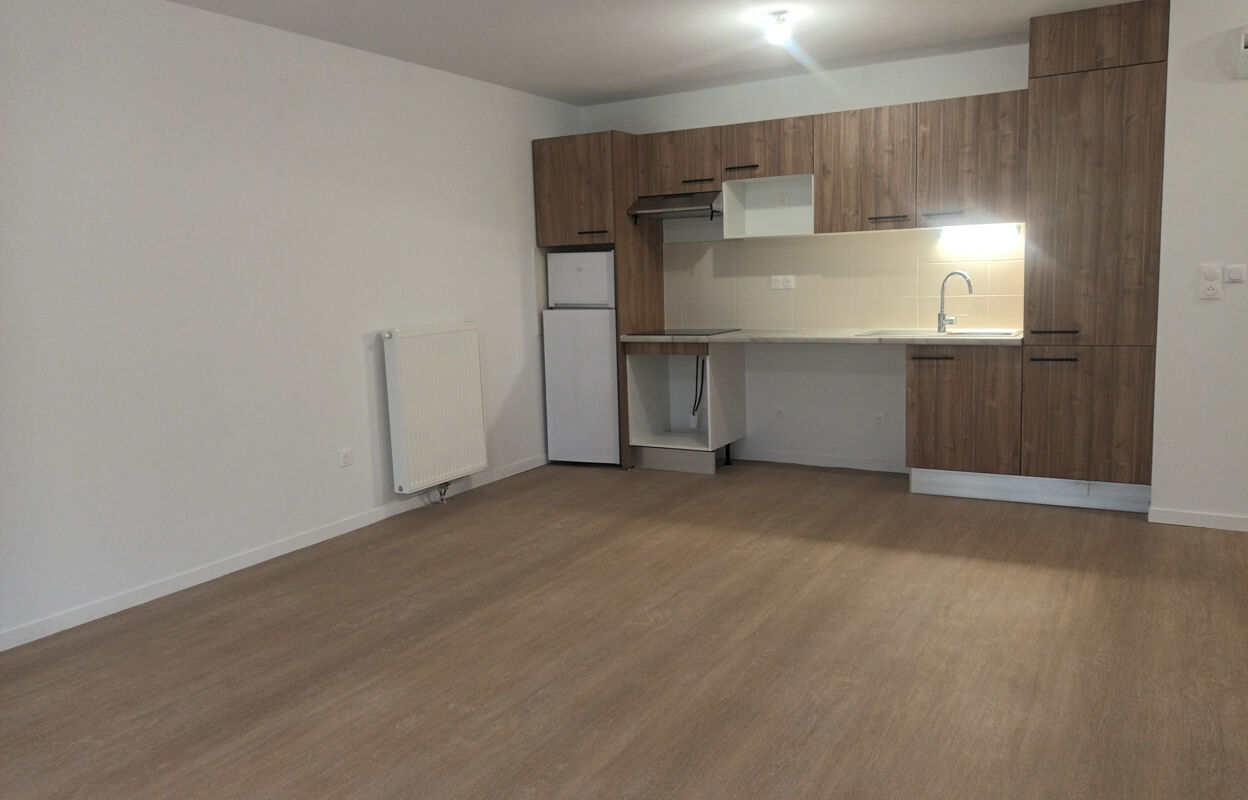 appartement 3 pièces 62 m2 à louer à Poitiers (86000)