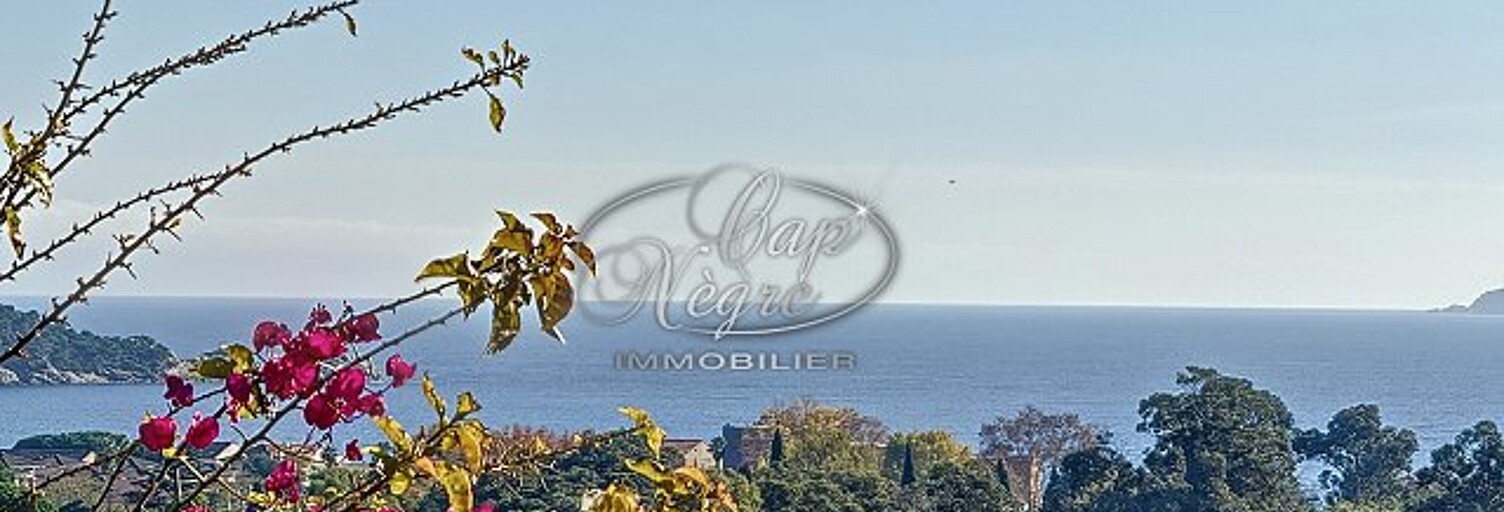 Maison 7 Pièces 210 m² à vendre à Le Lavandou (83980)