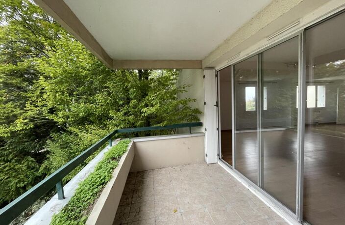 appartement 5 pièces avec balcon — photo 2