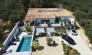 Maison 10 Pièces 413 m² à vendre à Oraison (04700)