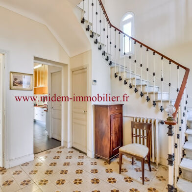 Maison 10 pièces 220 m²