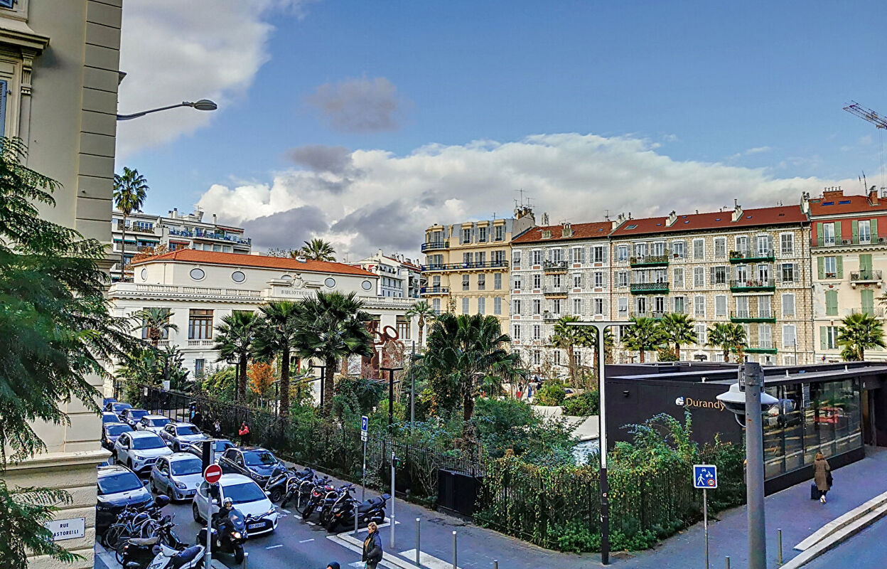 appartement 3 pièces 89 m2 à vendre à Nice (06000)