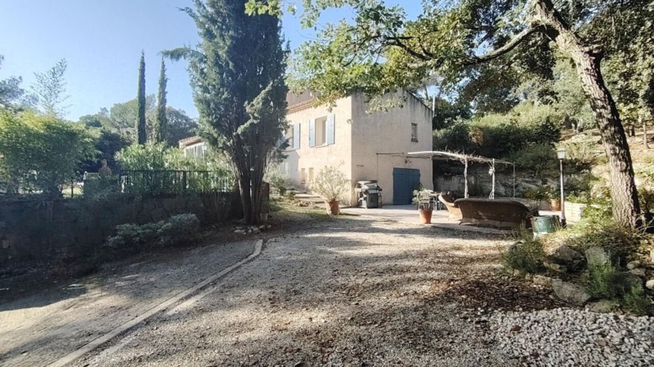 maison 5 pièces 150 m2 à vendre à Peypin-d'Aigues (84240)