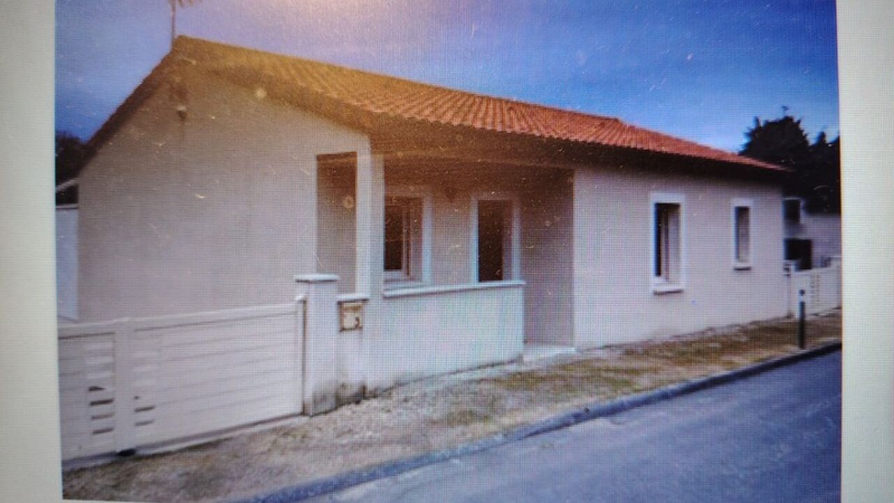 maison 5 pièces 122 m2 à vendre à Mazerolles (86320)