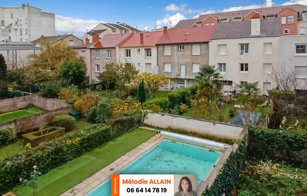 maison 8 pièces 207 m2 à vendre à Vichy (03200)