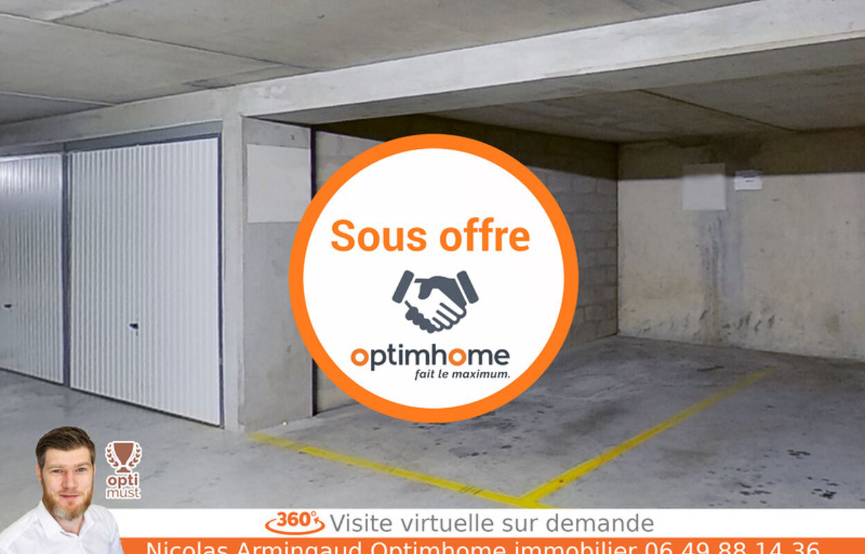 garage  pièces 12 m2 à vendre à Antony (92160)