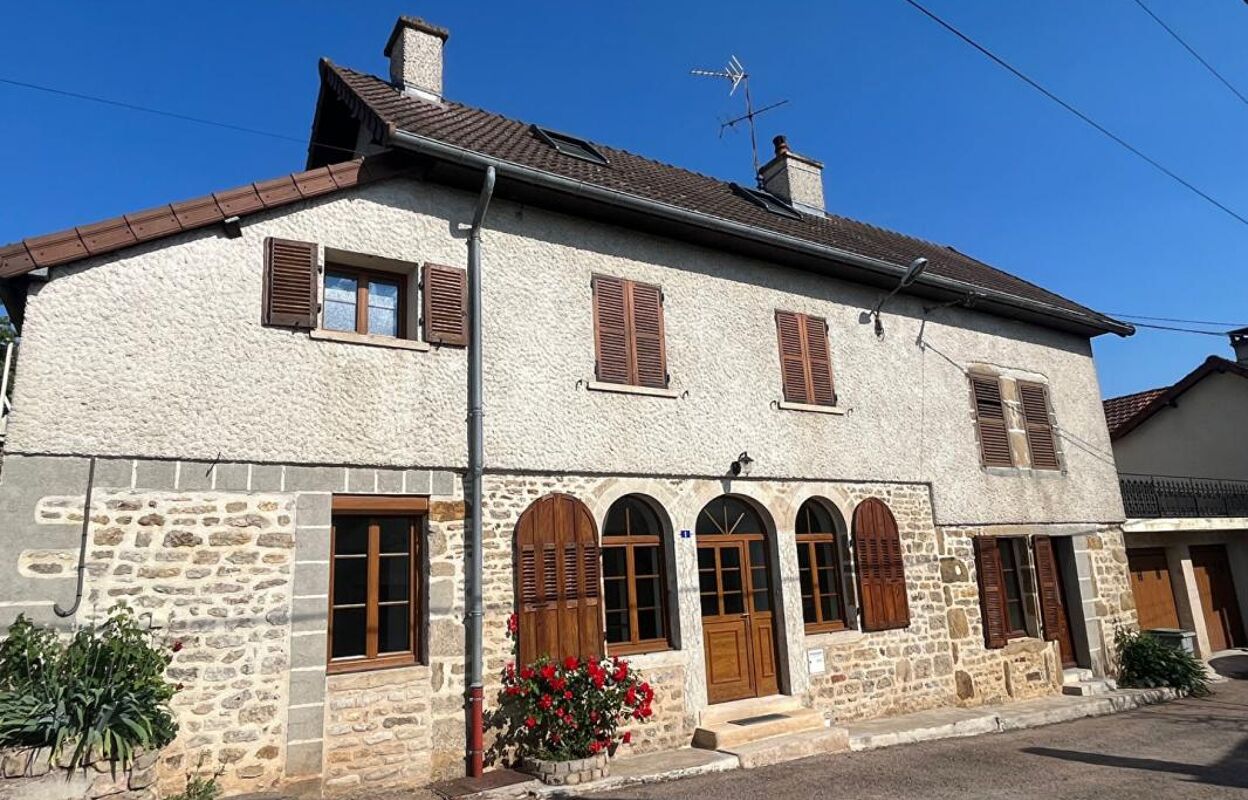 maison 7 pièces 166 m2 à vendre à Arnay-le-Duc (21230)