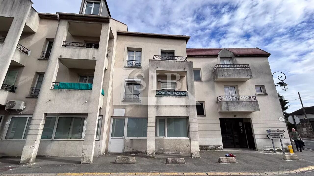 commerce 1 pièces 16 m2 à vendre à Montlhéry (91310)