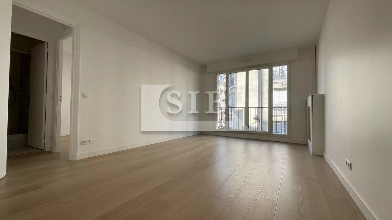 appartement 4 pièces 83 m2 à louer à Paris 17 (75017)