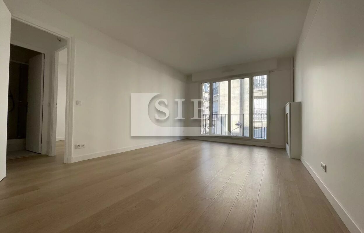 appartement 4 pièces 83 m2 à louer à Paris 17 (75017)