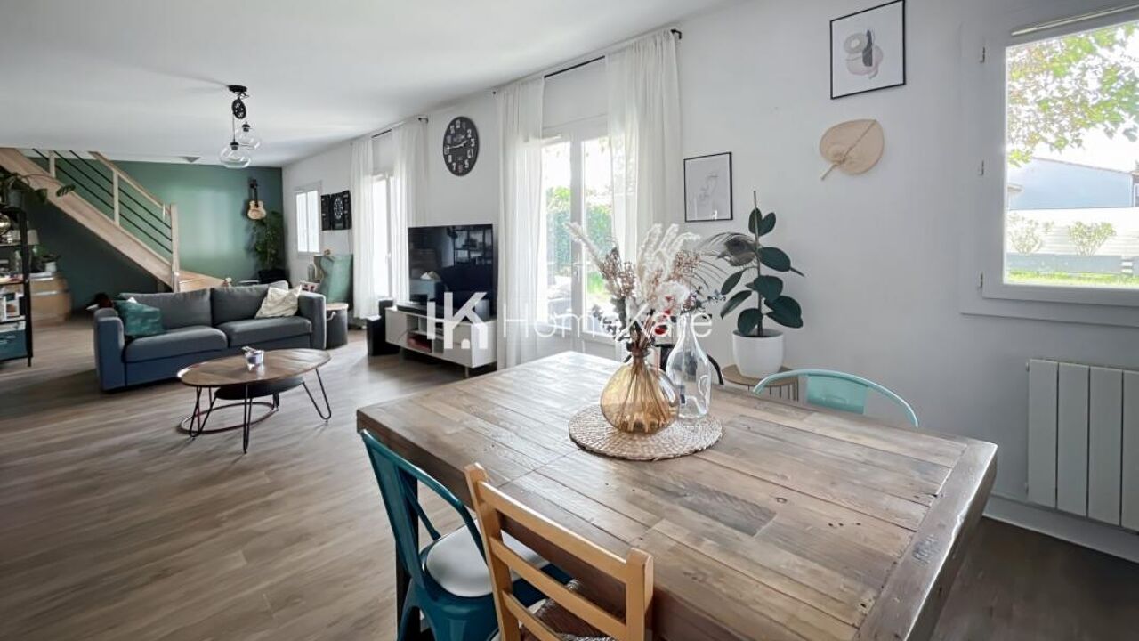 maison 5 pièces 135 m2 à vendre à Cadaujac (33140)