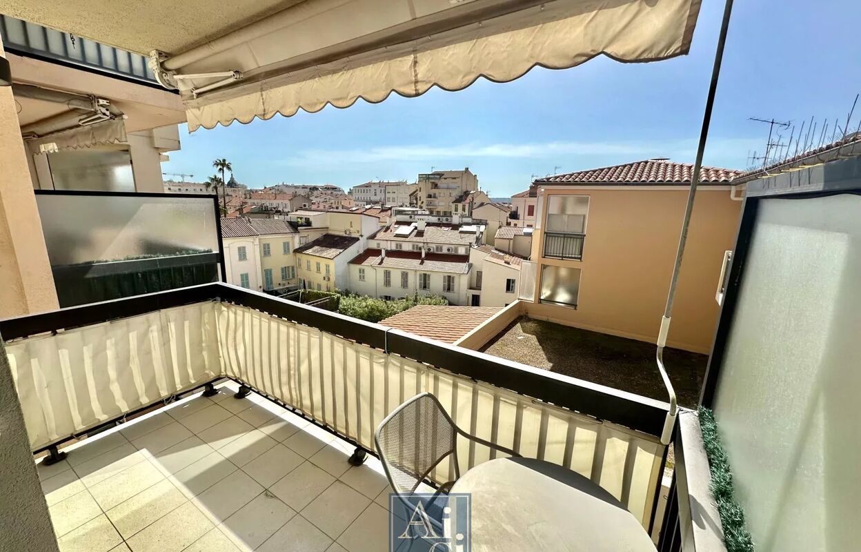 appartement 3 pièces 68 m2 à Cannes (06400)