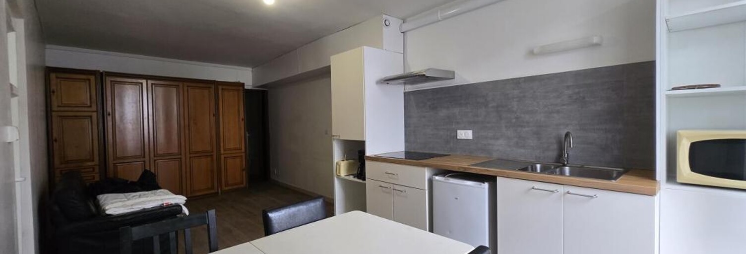 Maison 1 Pièce 28 m² à vendre à Lesparre-Médoc (33340)