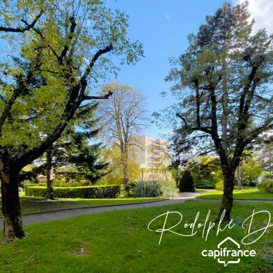 Appartement 5 pièces 275000 €