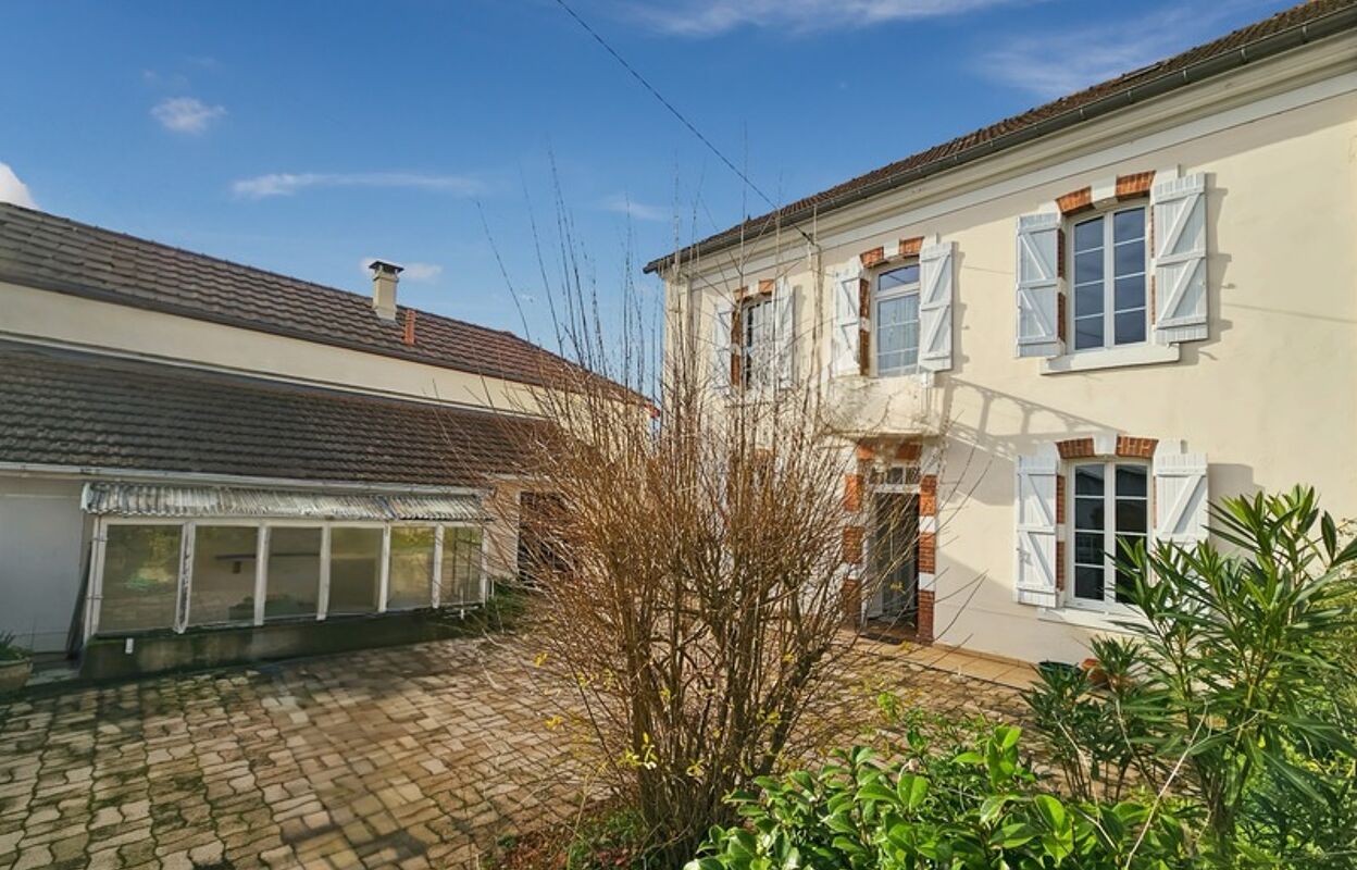 maison 5 pièces 112 m2 à vendre à Tarbes (65000)