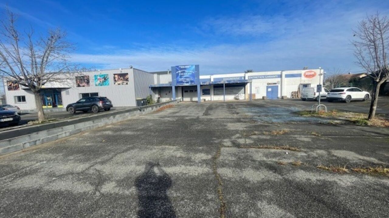 commerce 5 pièces 500 m2 à louer à Tarbes (65000)