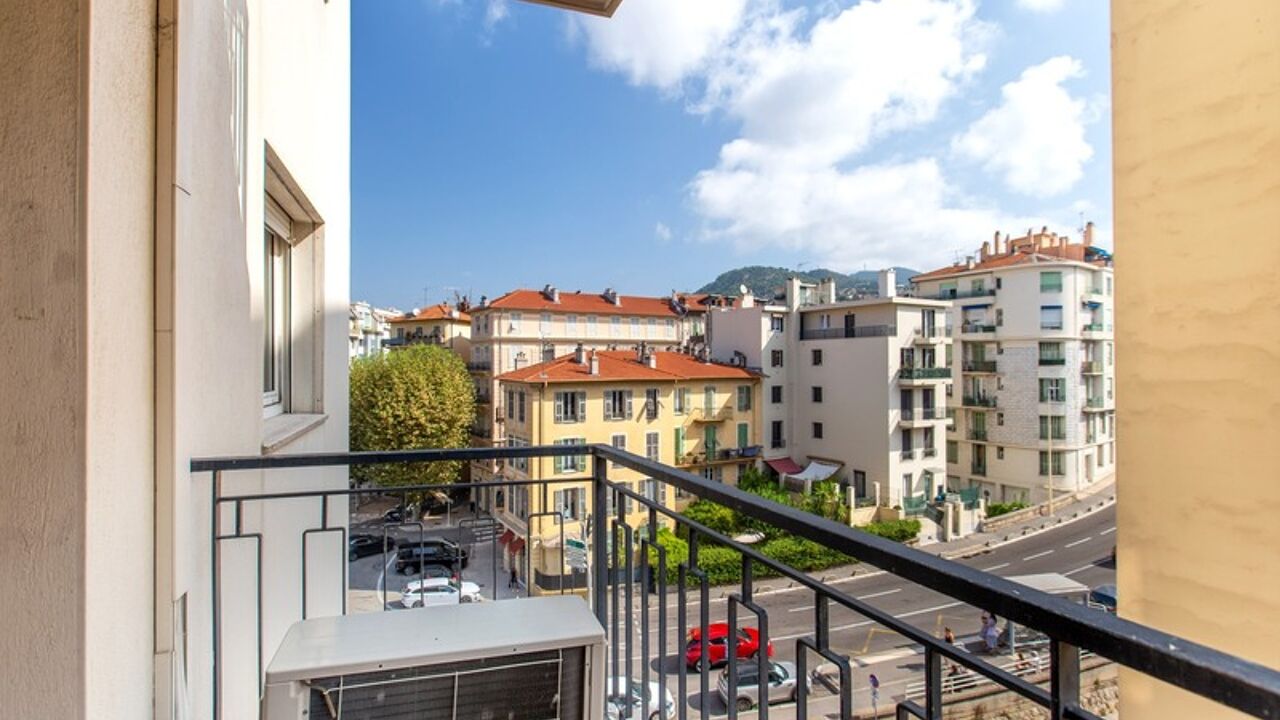 appartement 3 pièces 83 m2 à vendre à Nice (06300)