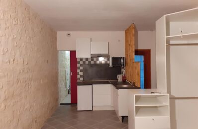 location appartement 800 € CC /mois à proximité de Garches (92380)