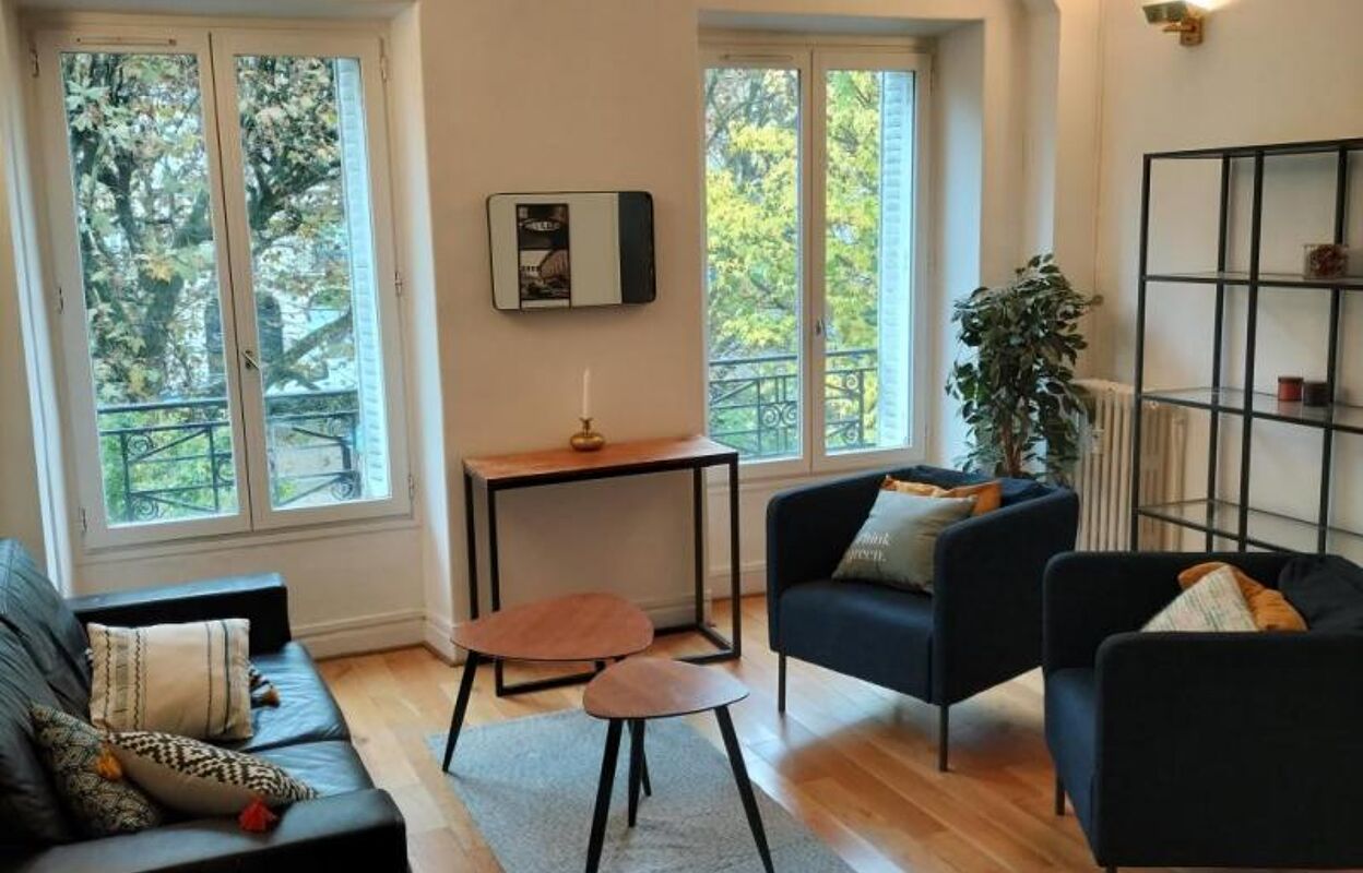 appartement 3 pièces 60 m2 à louer à Paris 15 (75015)