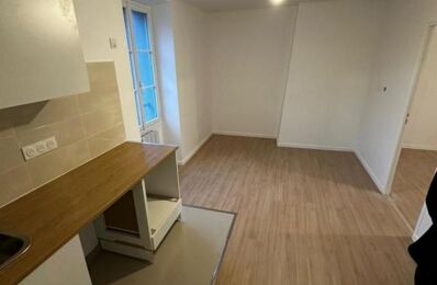 location appartement 850 € CC /mois à proximité de Le Chesnay (78150)