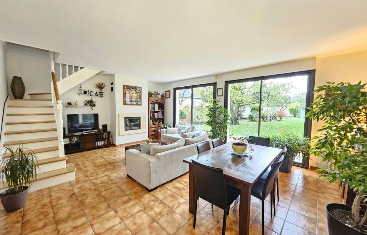 maison 4 pièces 110 m2 à vendre à Houilles (78800)