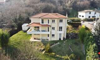 Maison 6 Pièces 160 m² à vendre à Rillieux-la-Pape (69140)