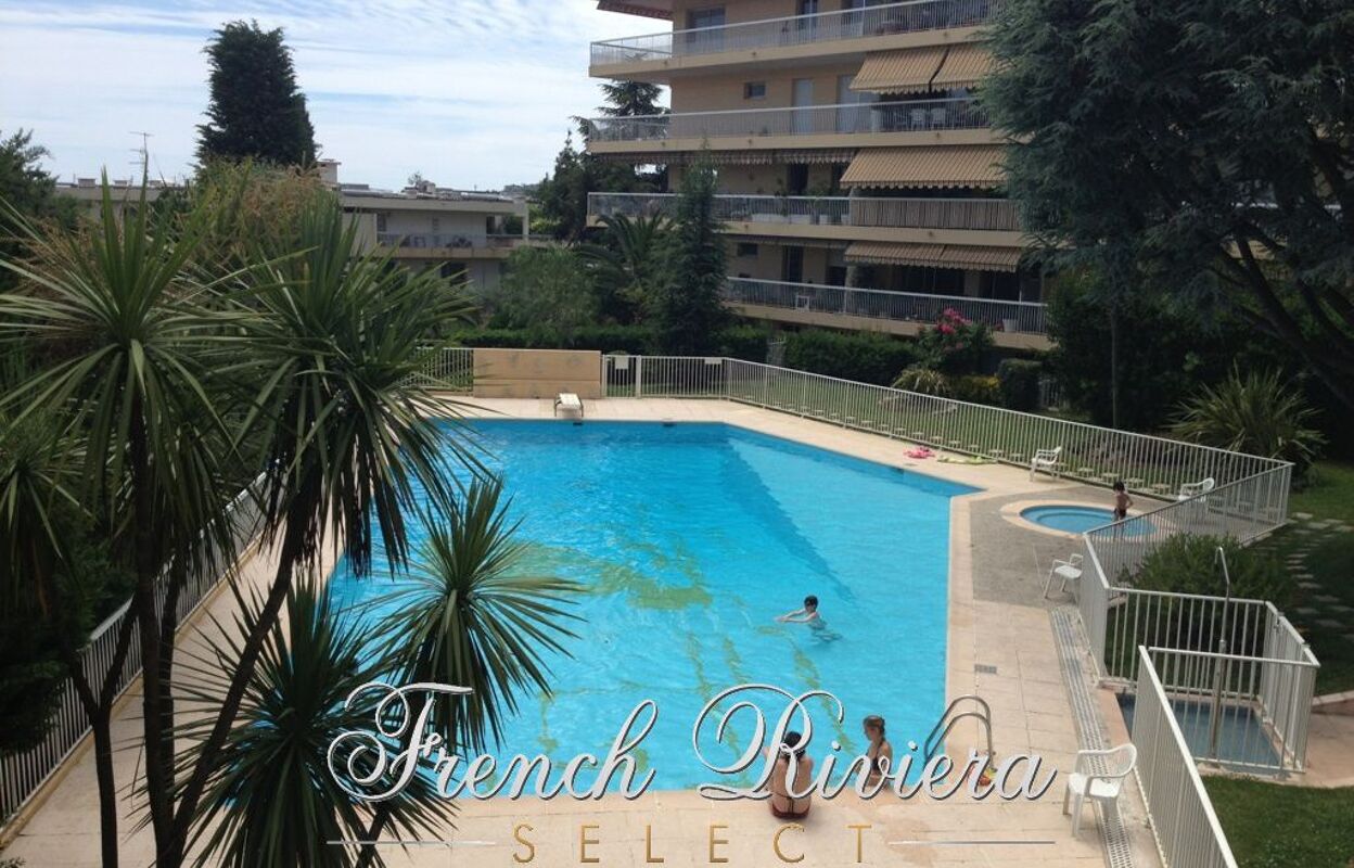 appartement 2 pièces 56 m2 à vendre à Nice (06100)