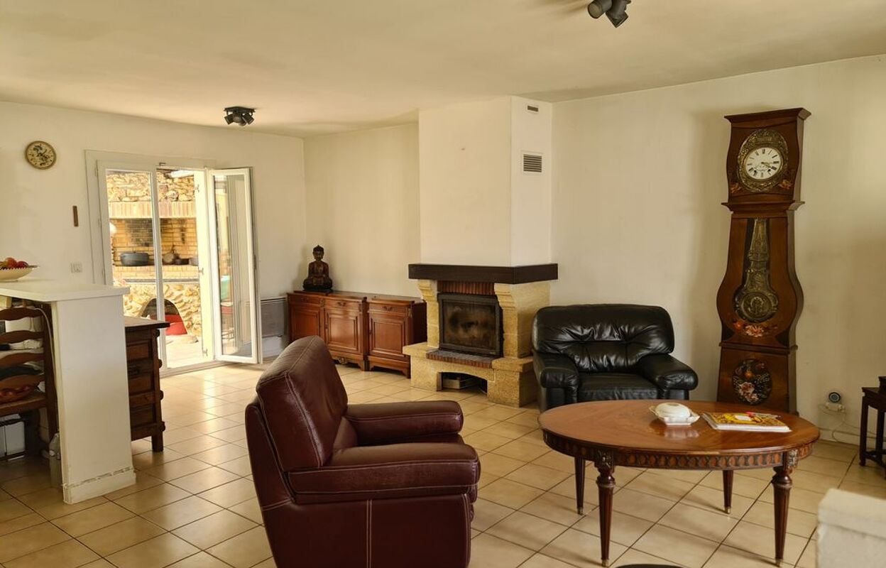 maison 7 pièces 214 m2 à vendre à Lissy (77550)