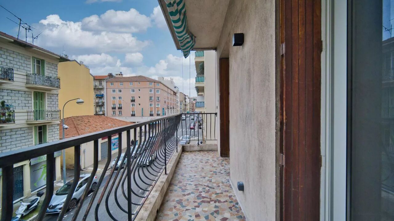 appartement 2 pièces 38 m2 à vendre à Nice (06300)