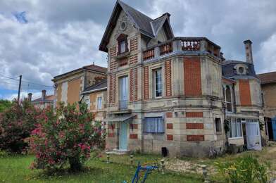 Maison 18 pièces 392000 €