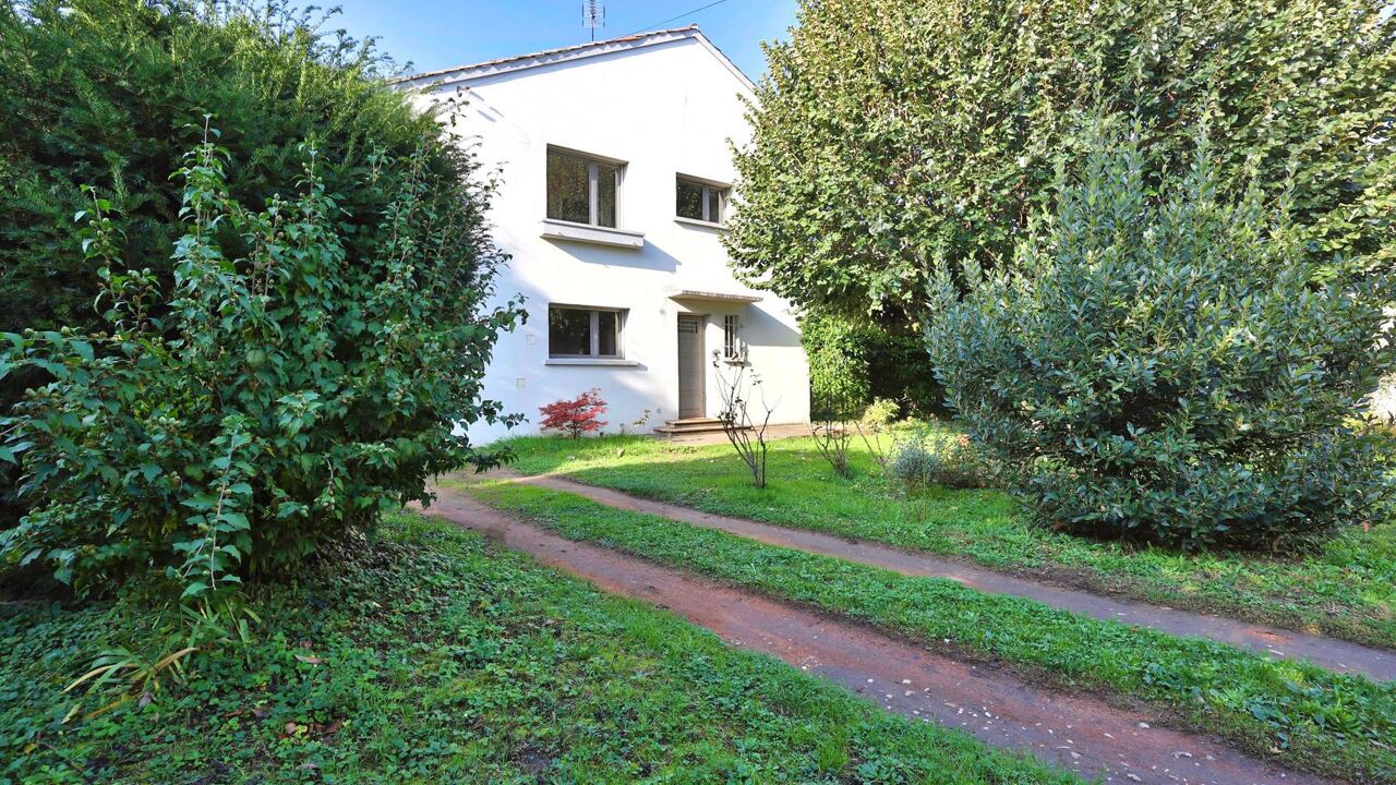 maison 5 pièces 120 m2 à vendre à Saint-Cyr-Au-Mont-d'Or (69450)