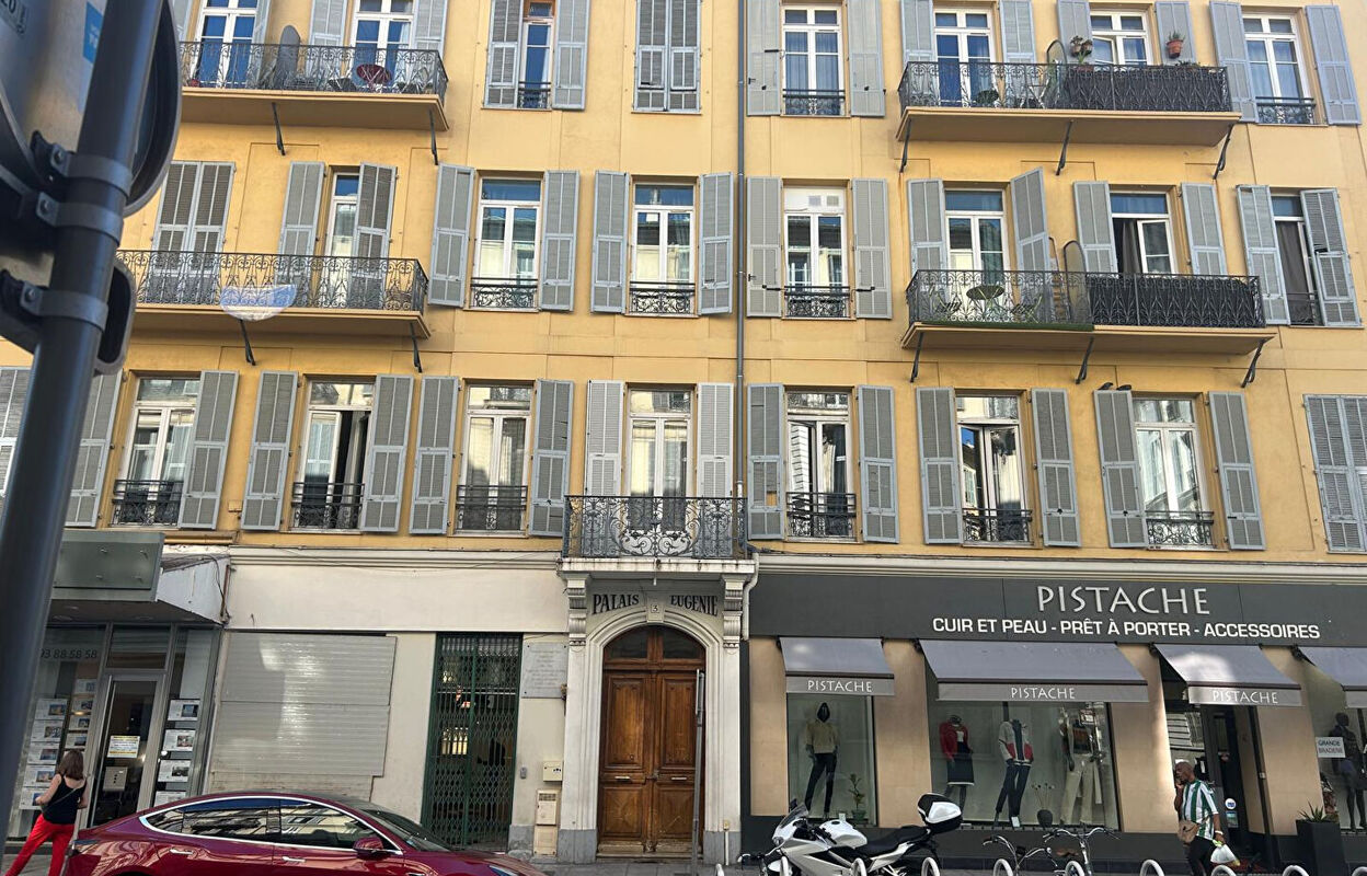 appartement 2 pièces 27 m2 à louer à Nice (06000)