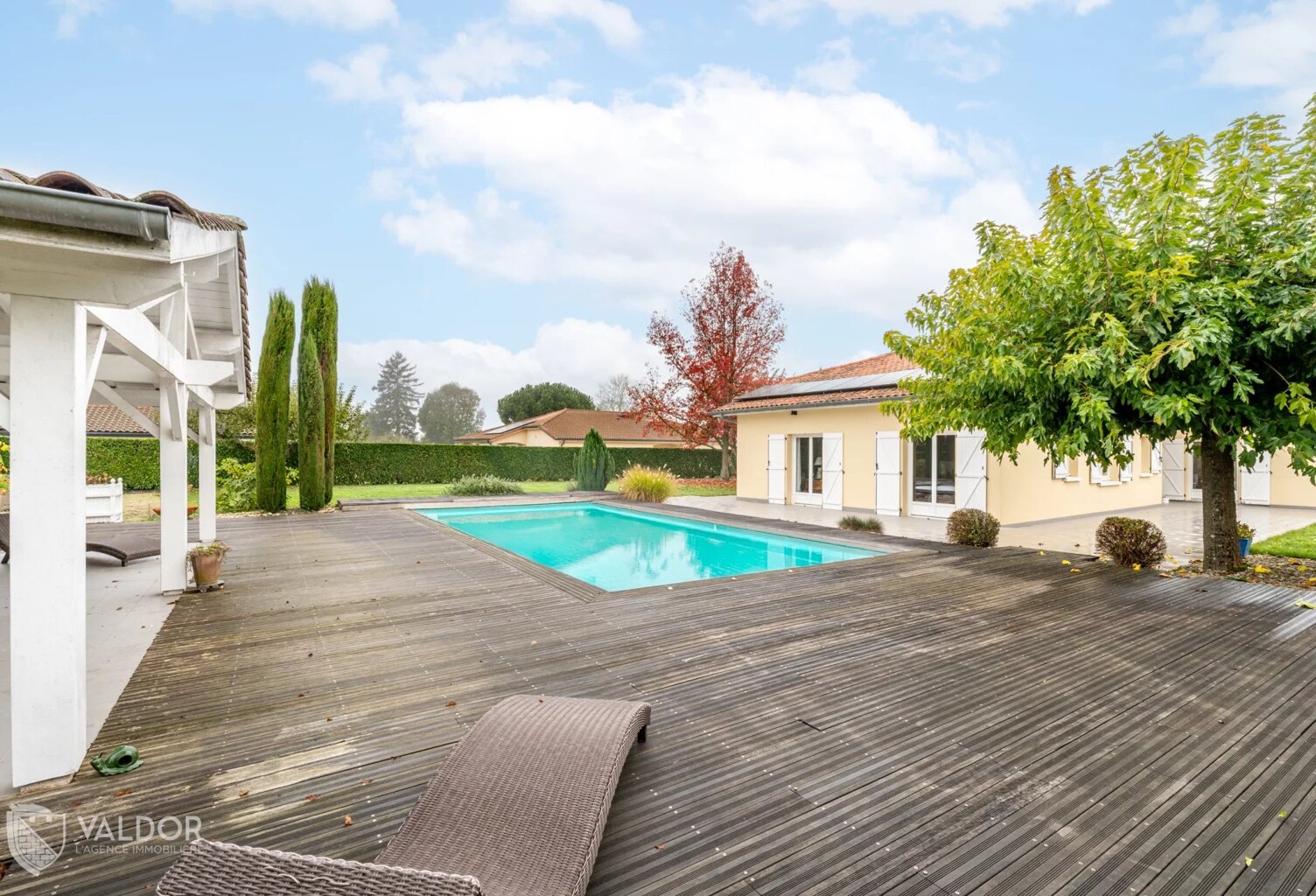 Bien vendu : Maison 190 m² Péronnas (01960) — photo 1