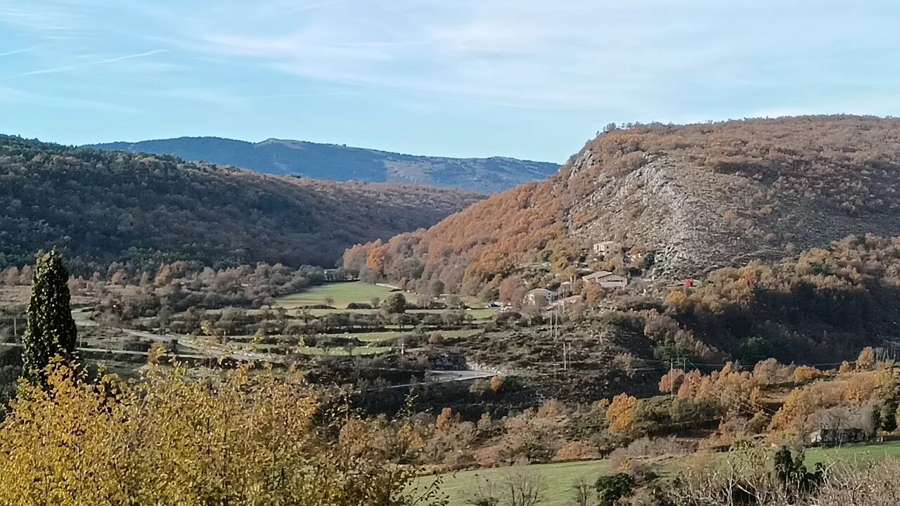 terrain  pièces 740 m2 à vendre à Coursegoules (06140)