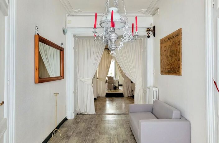 33920 - SAINT CHRISTOLY DE BLAYE - MAISON DE CARACTERE 470M² HABITABLES ET 3100M² PARC — photo 4