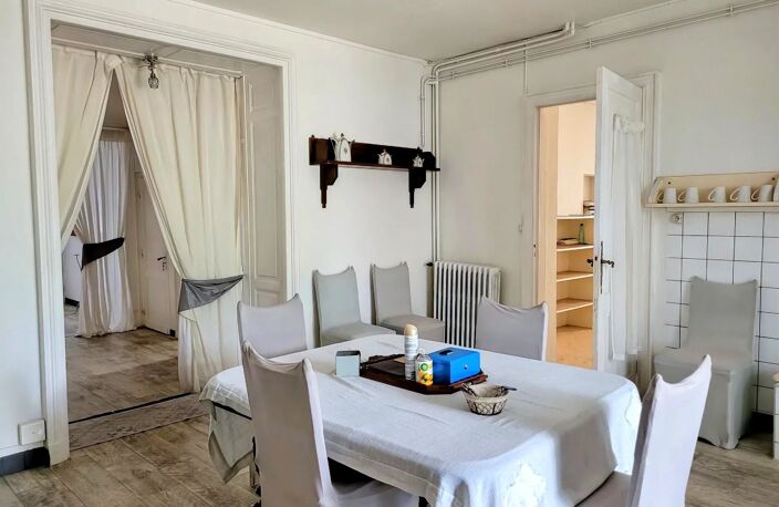 33920 - SAINT CHRISTOLY DE BLAYE - MAISON DE CARACTERE 470M² HABITABLES ET 3100M² PARC — photo 5